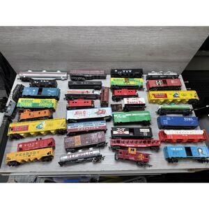 BULK LOT 30+ HO Scale Train Cars. For Parts Or Repair.